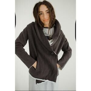 Sanctuary Women's Single Button Long Sleeve Poncho Sweater Jacket Size M Gray